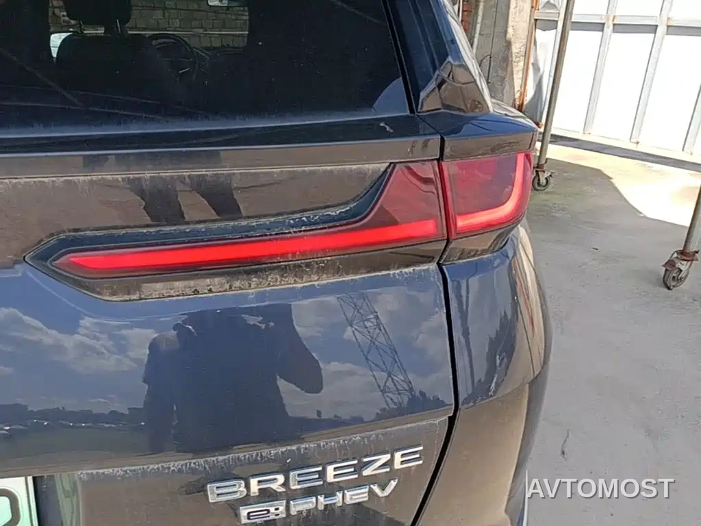 Honda Breeze New Energy 2022 Model e:PHEV Premium Edition — фото 7