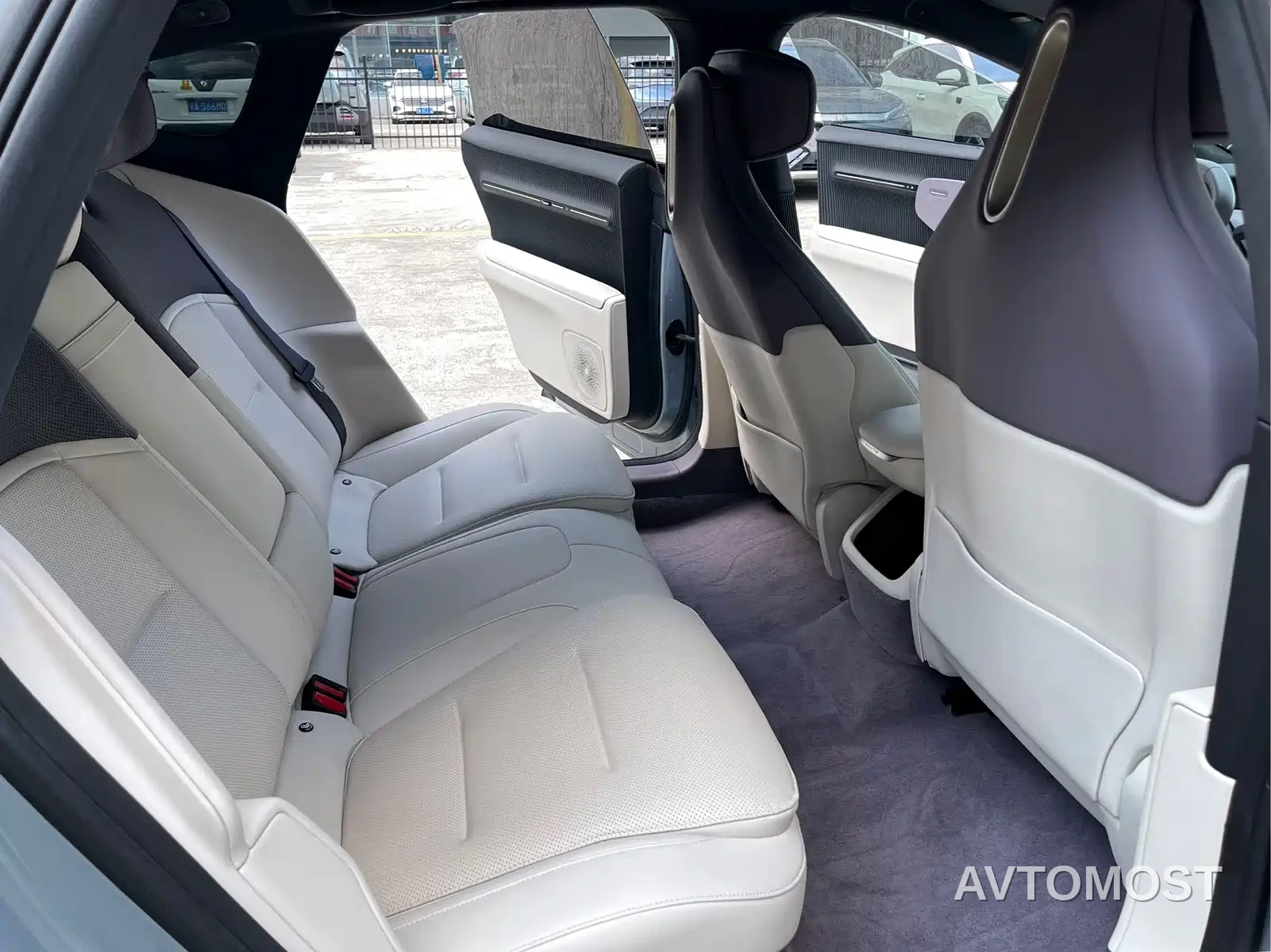 Avatr 12 2024 700 Triple Laser RWD Luxury Enjoyment Edition — фото 12