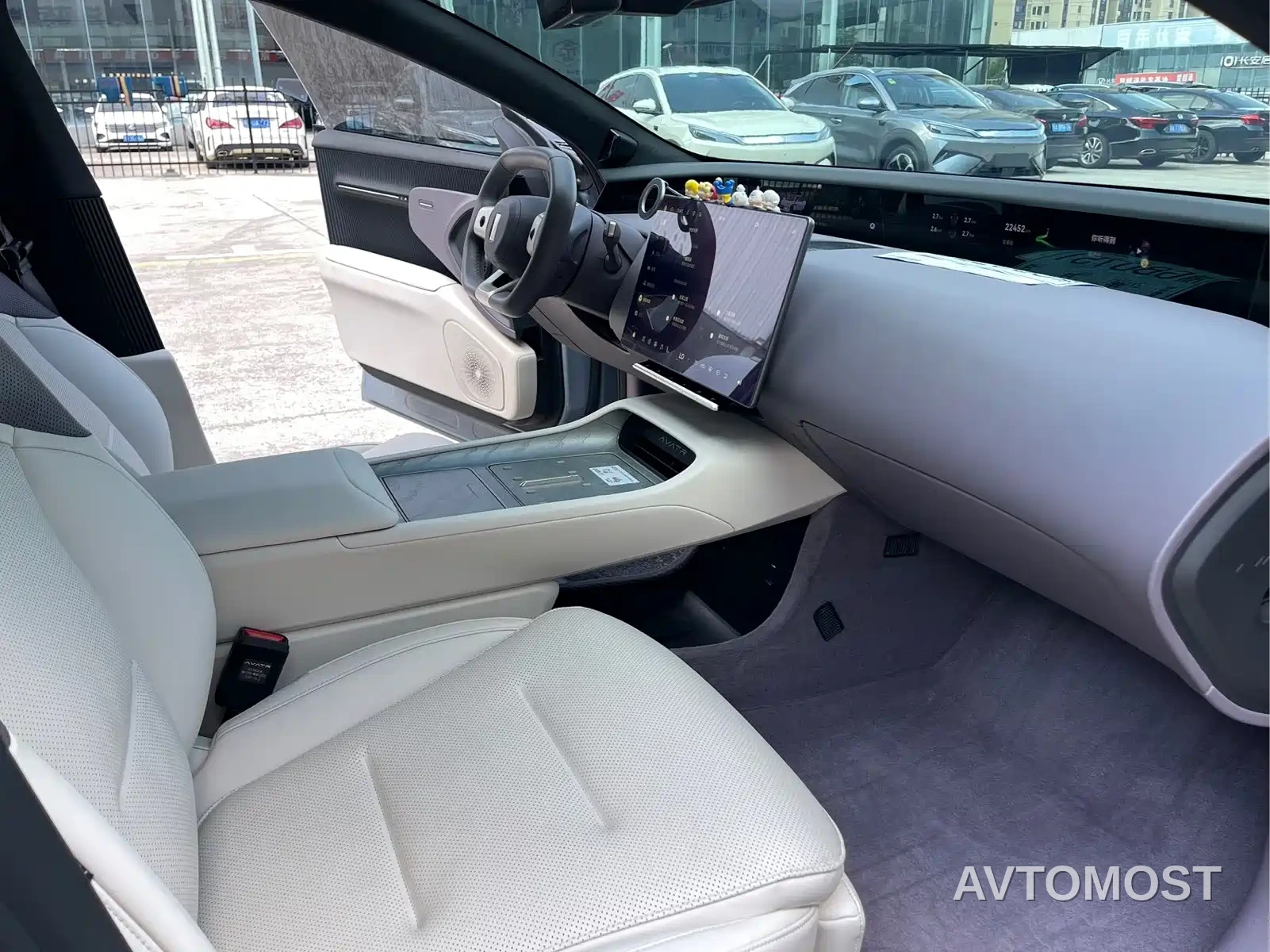 Avatr 12 2024 700 Triple Laser RWD Luxury Enjoyment Edition — фото 14