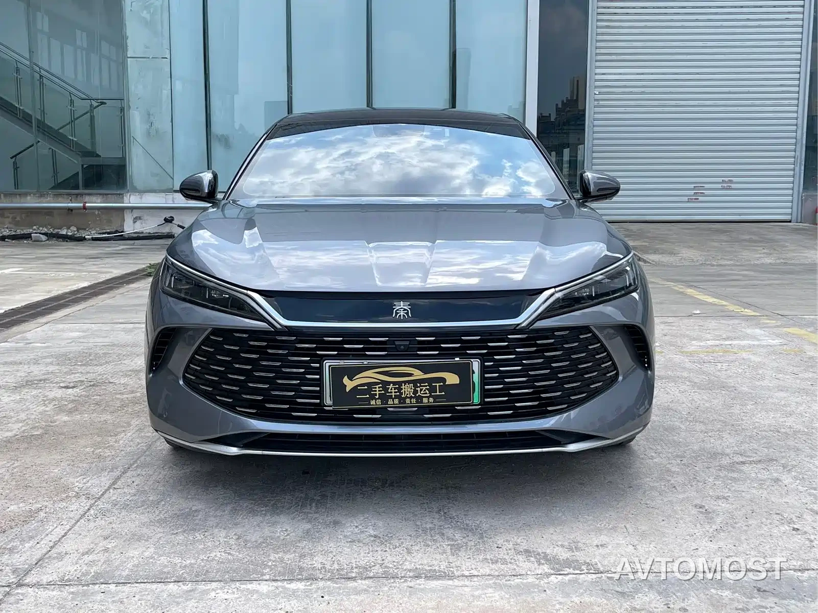 BYD Qin L 2024 DM-i 80KM Superior — фото 2