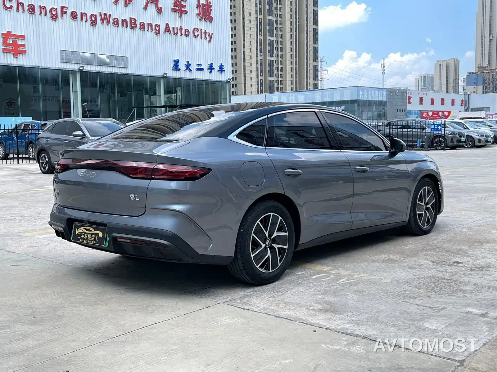BYD Qin L 2024 DM-i 80KM Superior — фото 6