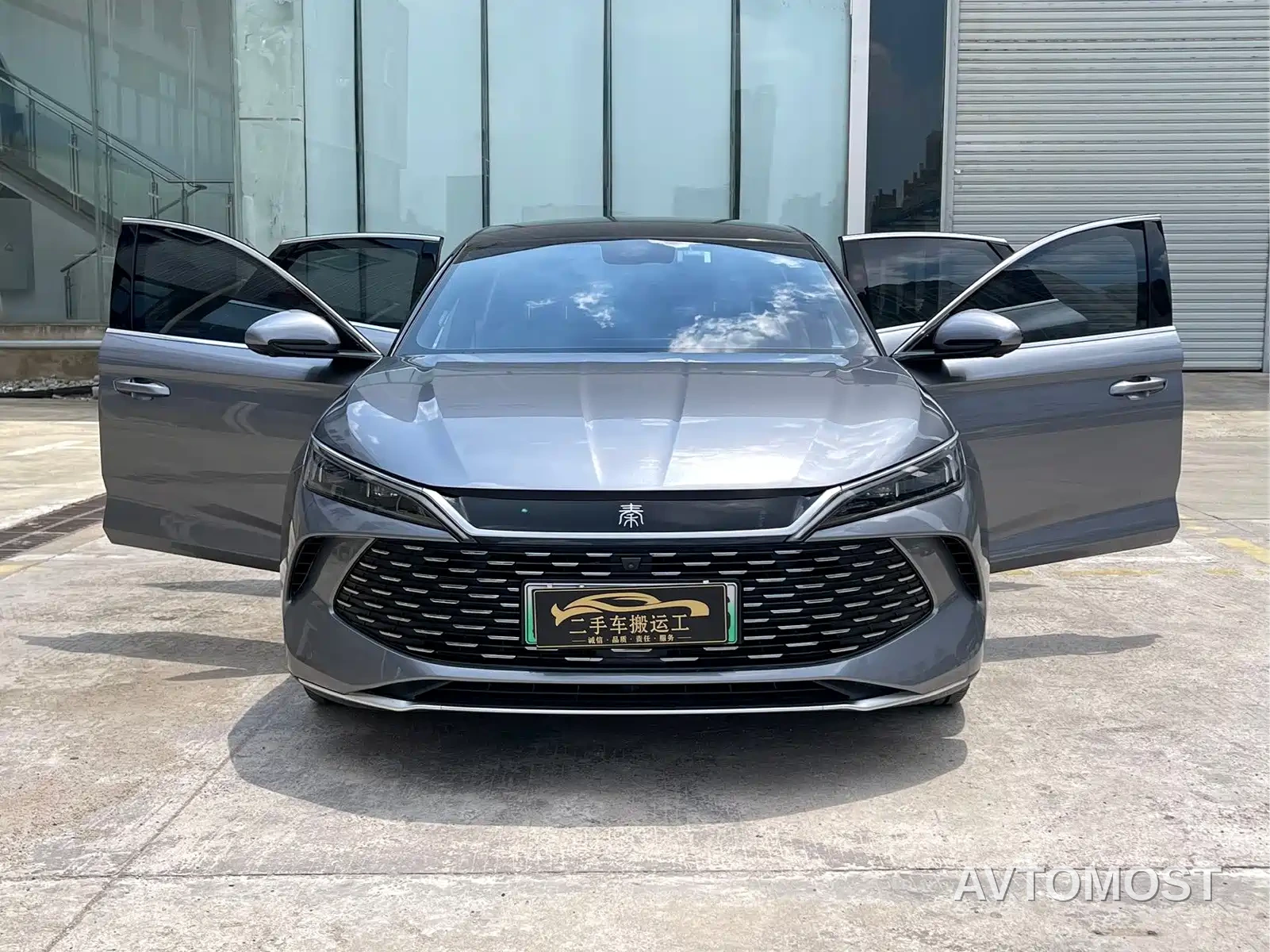 BYD Qin L 2024 DM-i 80KM Superior — фото 15