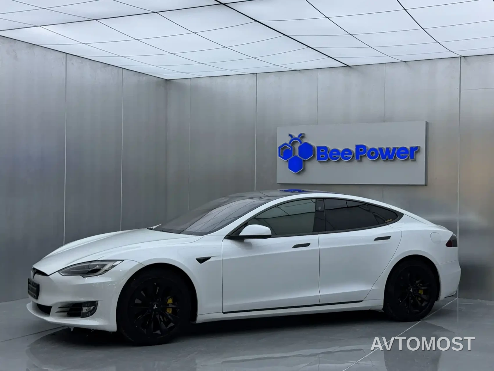 Tesla Model S 2020 Long Range Upgrade — фото 4