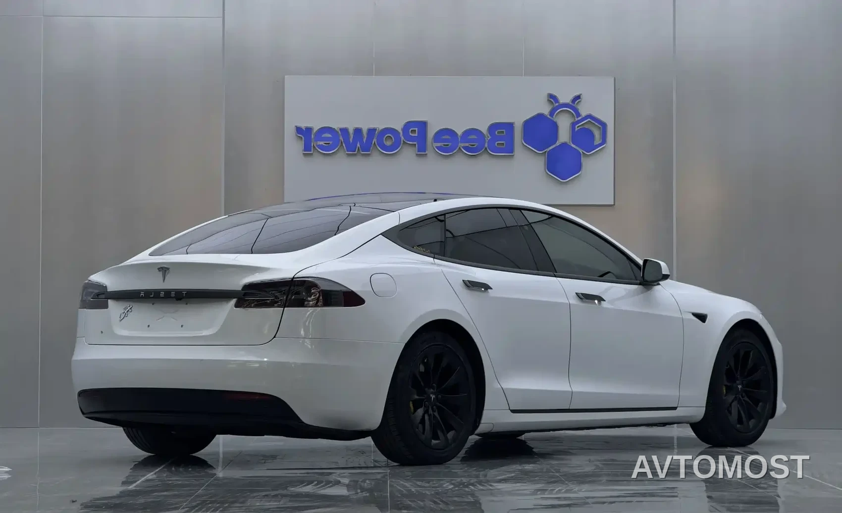 Tesla Model S 2020 Long Range Upgrade — фото 6