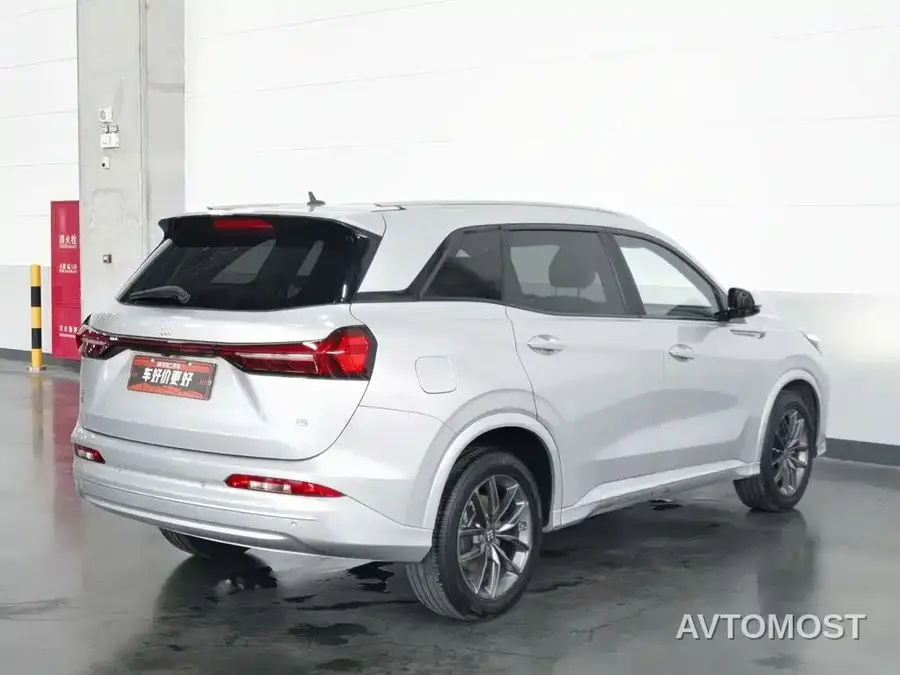 Landian E5 2023 1.5L DE-i 100KM Enjoyment 5-Seater