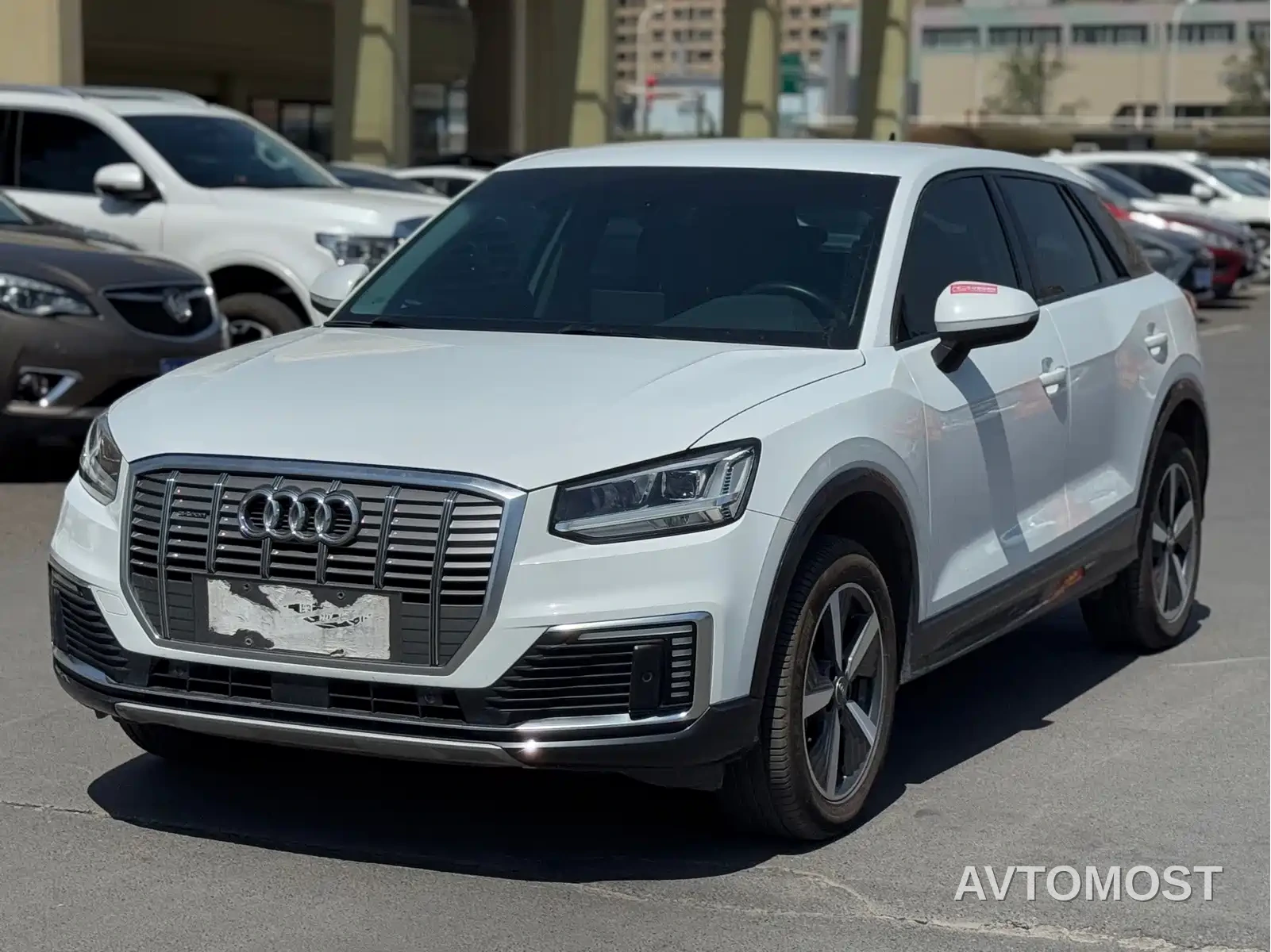 Audi Q2L e-tron 2019 Q2L e-tron Pure Electric Smart Cool Edition — фото 1