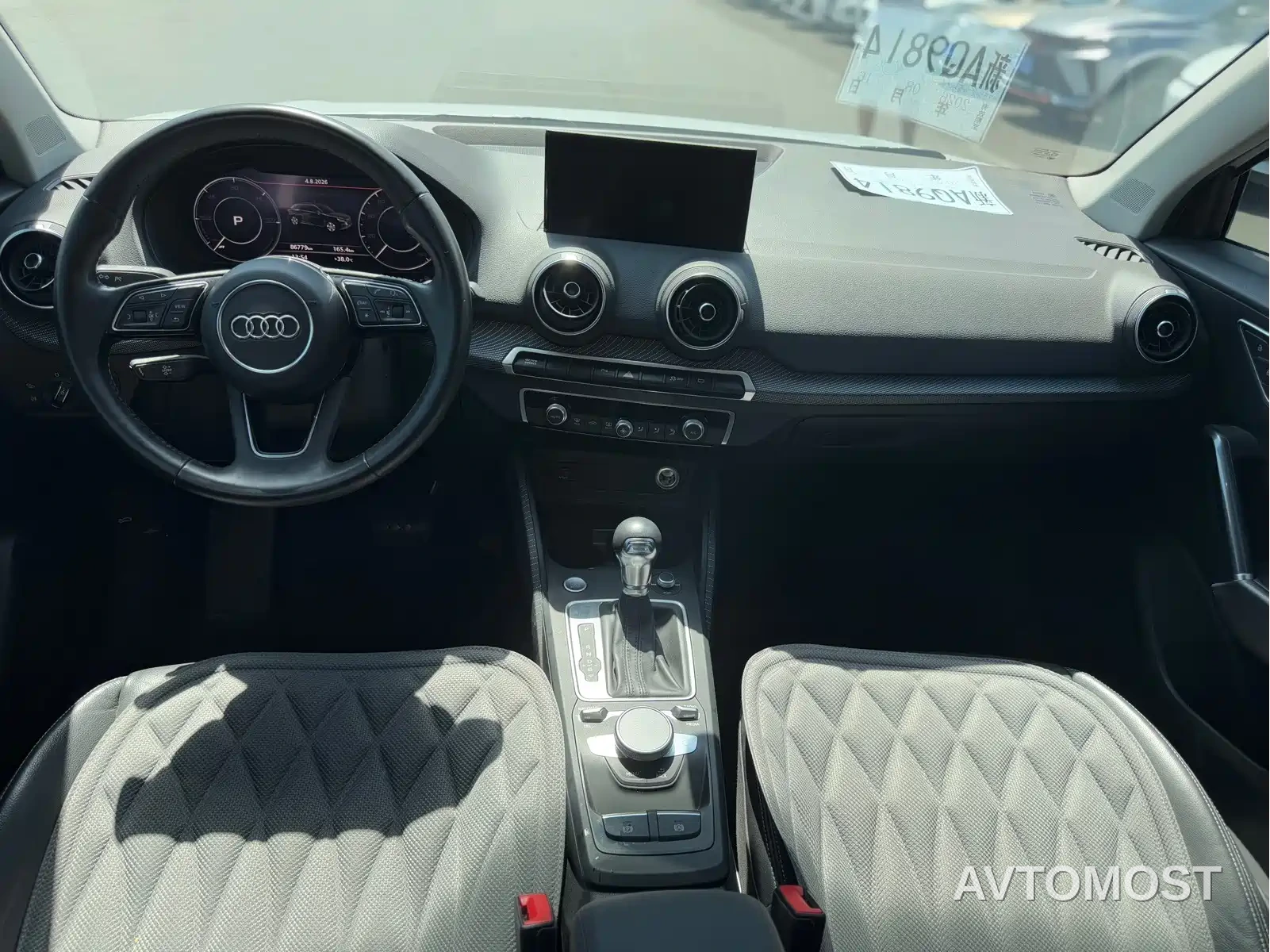 Audi Q2L e-tron 2019 Q2L e-tron Pure Electric Smart Cool Edition — фото 6