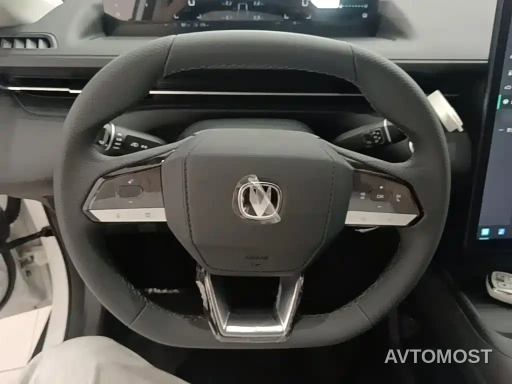 Changan Eado PHEV 2025 Smart New Blue Whale 145KM High-Performance Edition — фото 10