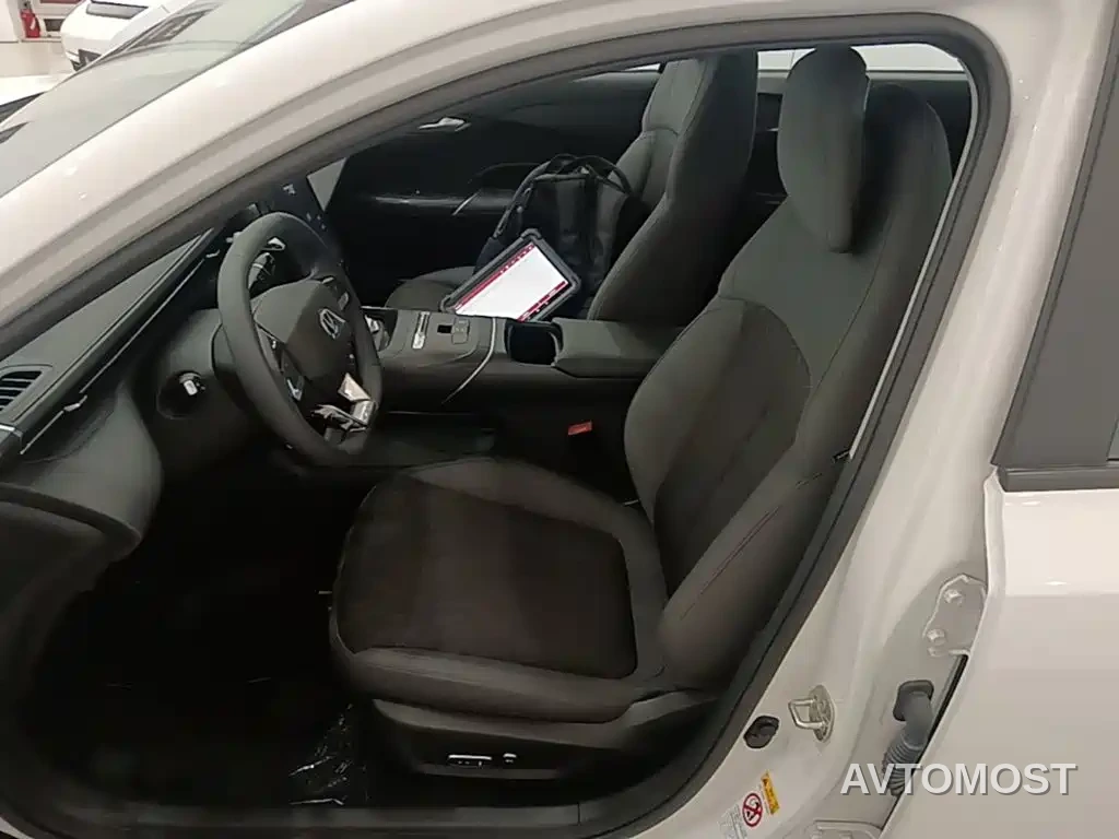 Changan Eado PHEV 2025 Smart New Blue Whale 145KM High-Performance Edition — фото 14