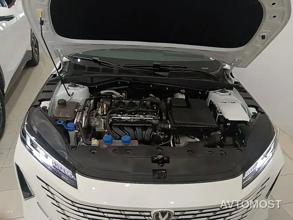 Changan Eado PHEV 2025 Smart New Blue Whale 145KM High-Performance Edition — фото 19