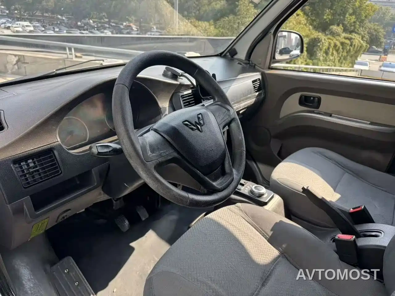 Wuling EV50 2020 Pure Electric Logistics Van Penghui Non-Heated Battery — фото 4