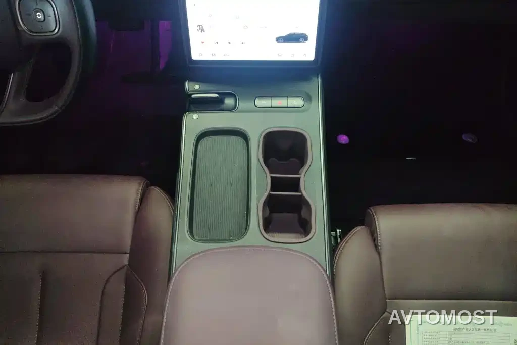 NIO ET5T 2024 75kWh Touring — фото 15