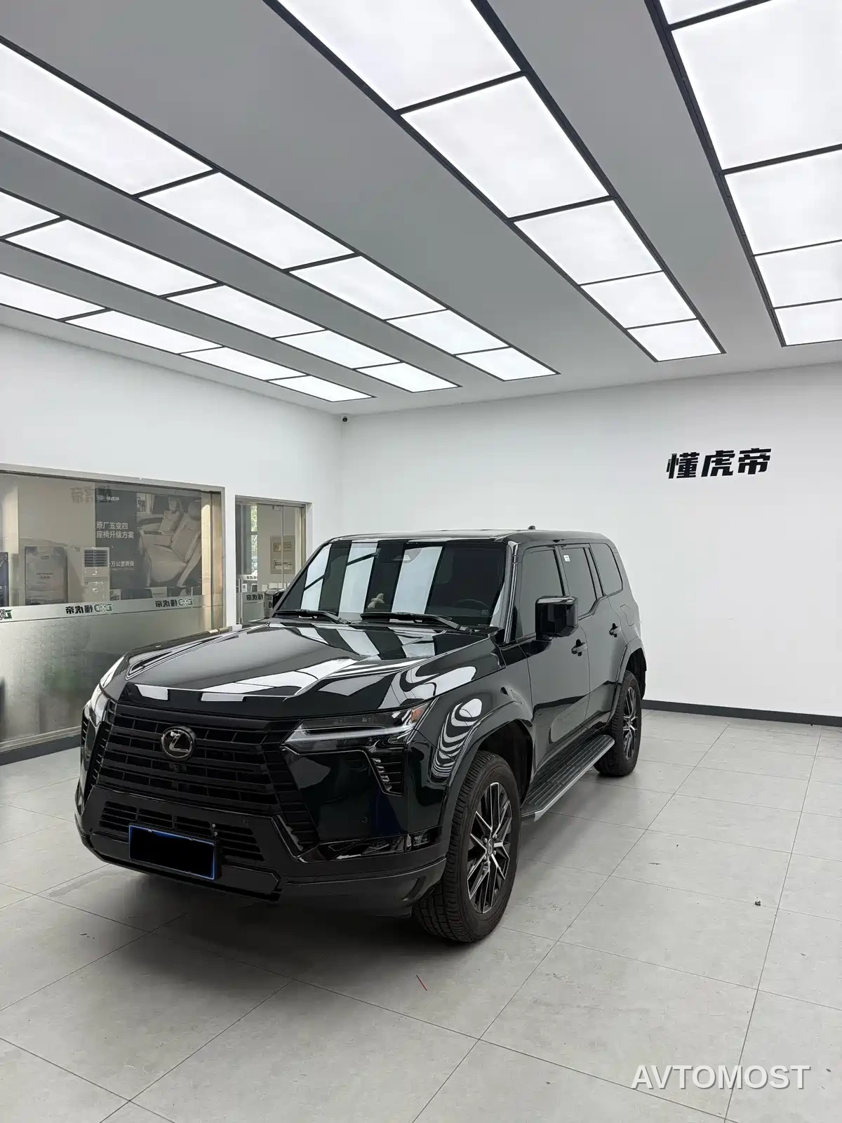 Lexus GX 2024 Pioneer Edition — фото 1