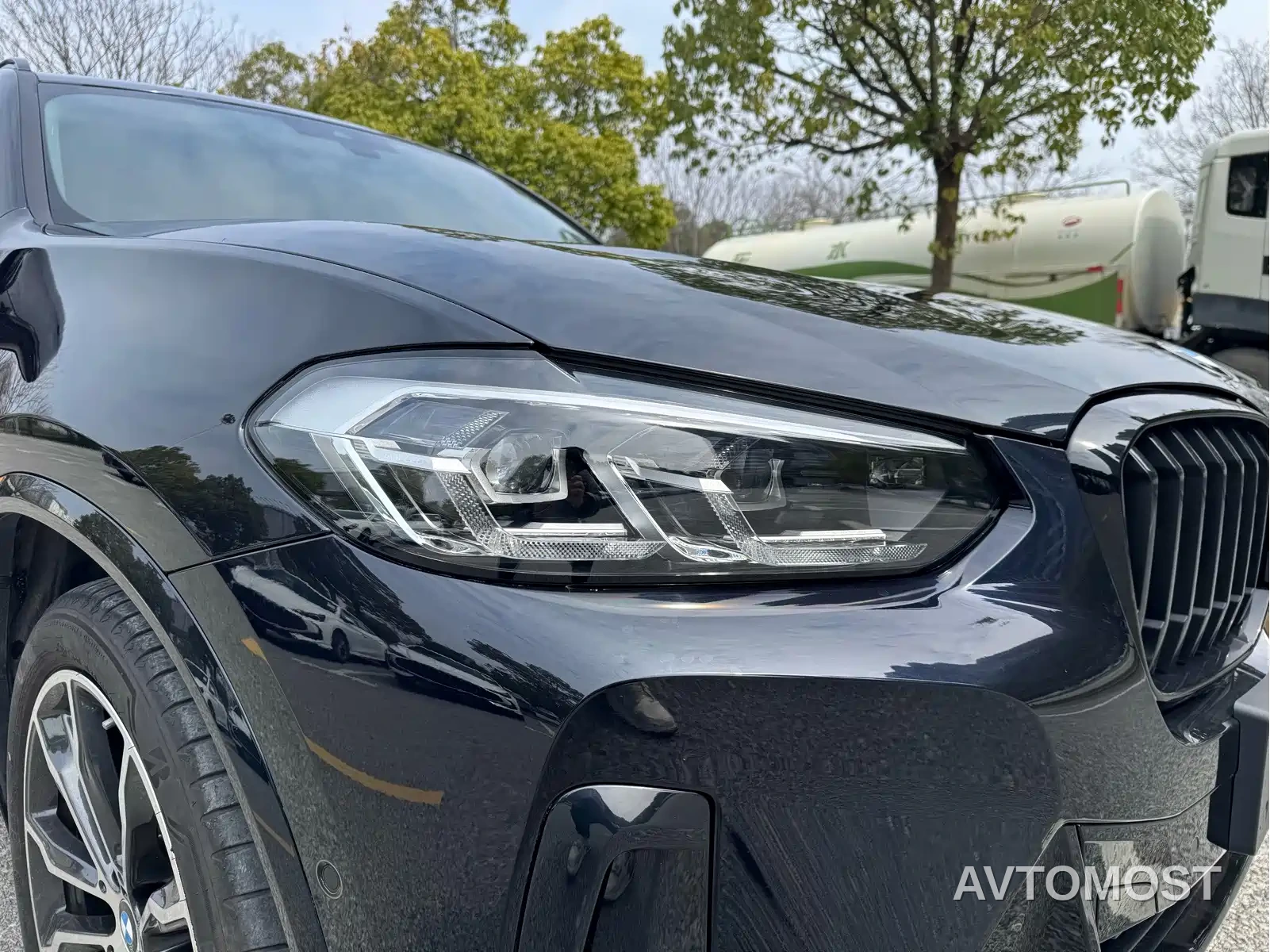 BMW X3 2022 Facelift xDrive30i Leading M Shadow Edition — фото 11