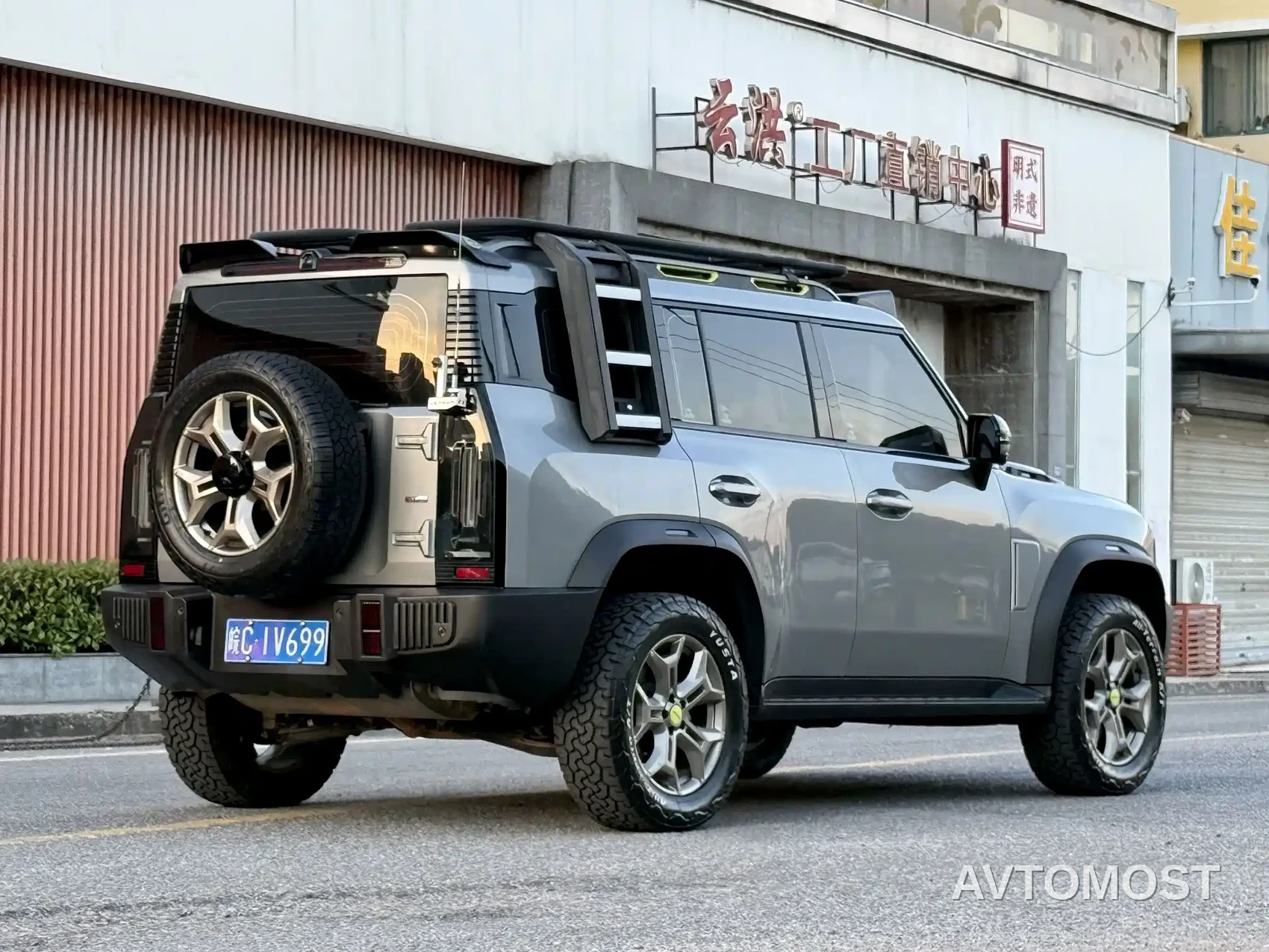 Jetour Traveler 2023 2.0T 4WD Conquest — фото 4