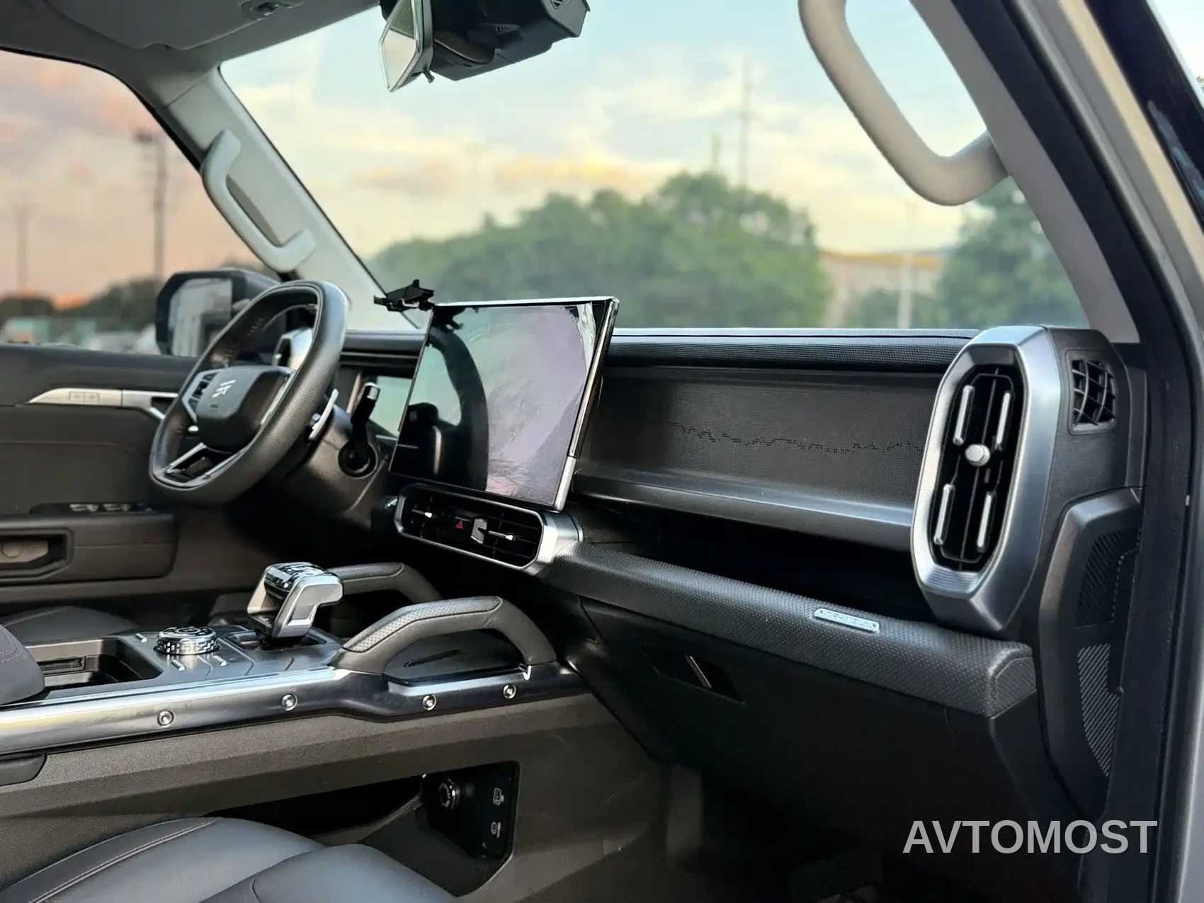 Jetour Traveler 2023 2.0T 4WD Conquest — фото 6