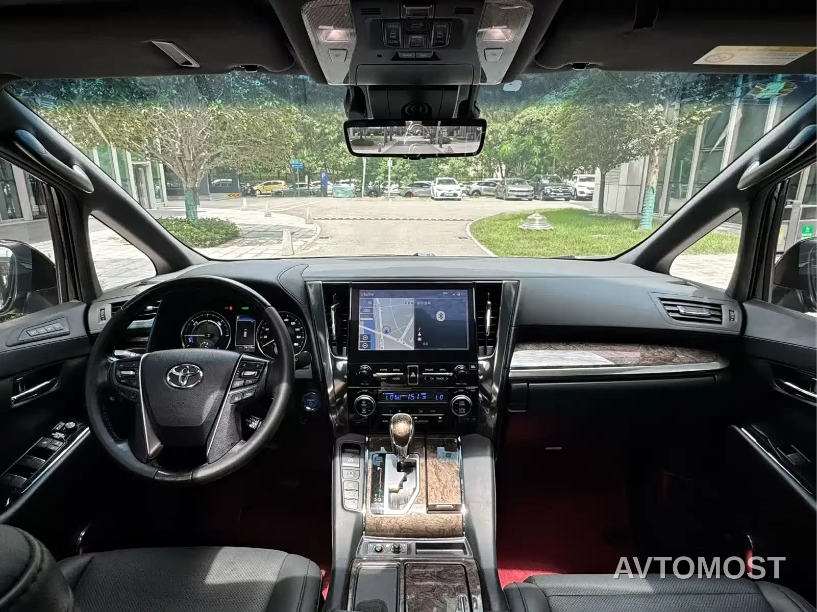 Toyota Alphard 2021 Hybrid 2.5L Premium — фото 5