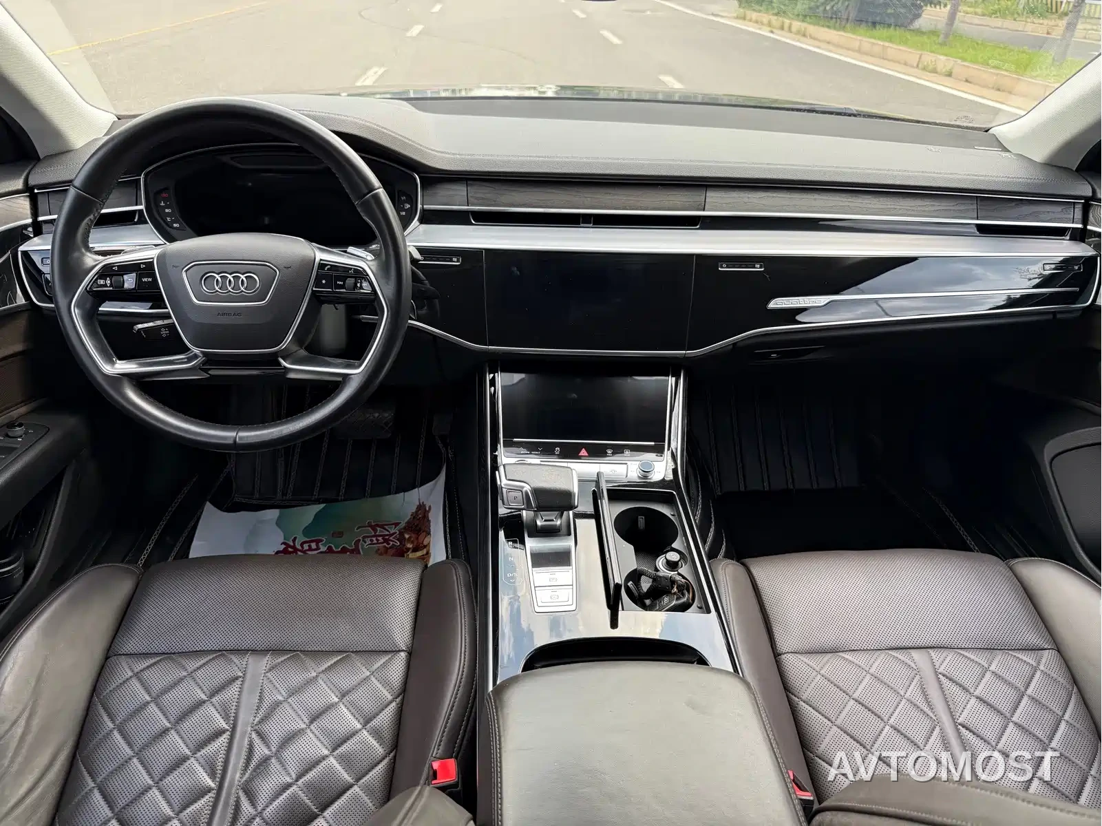 Audi A8 2021 A8L 50 TFSI quattro Comfort — фото 9
