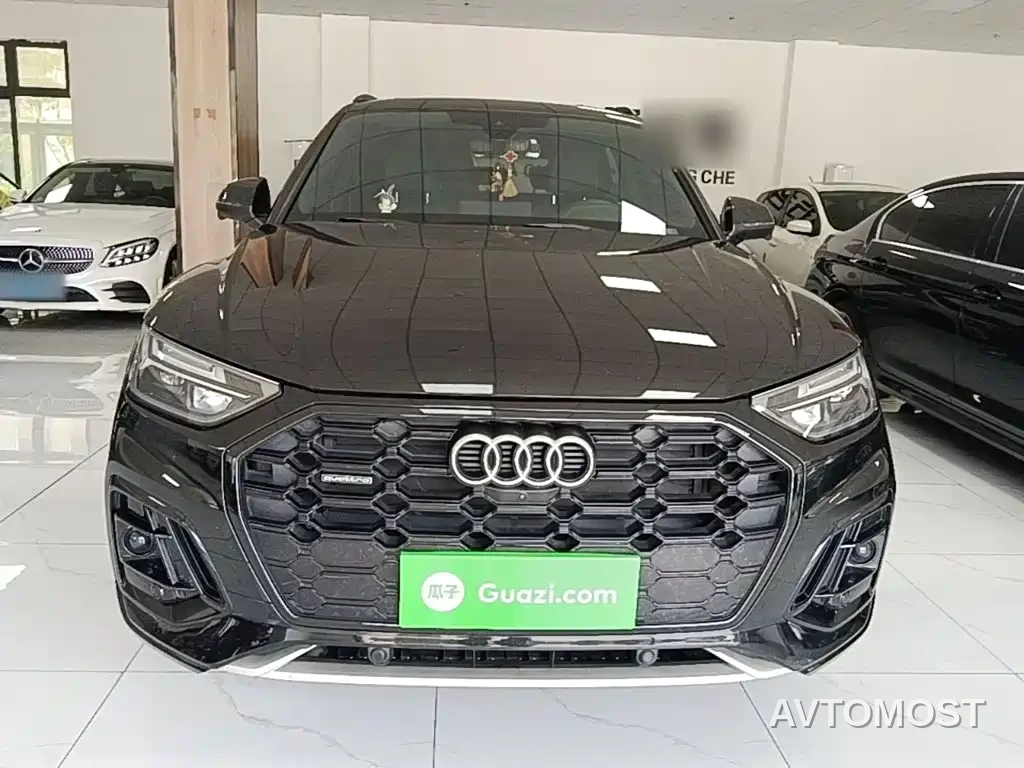 Audi Q5L 2023 40T Luxury Dynamic — фото 3