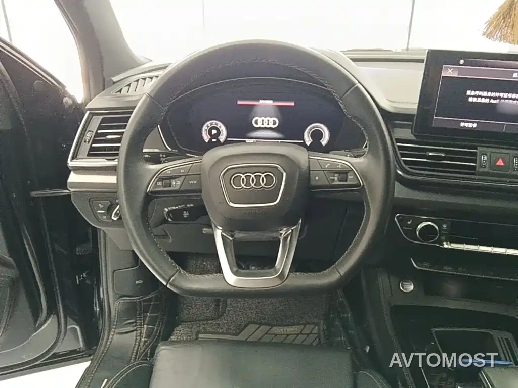 Audi Q5L 2023 40T Luxury Dynamic — фото 10