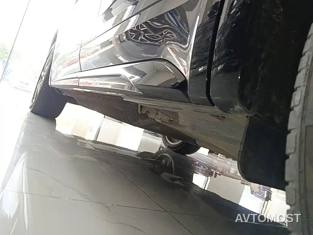 Audi Q5L 2023 40T Luxury Dynamic — фото 16