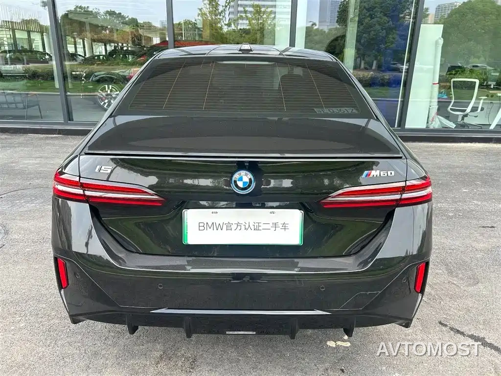 BMW i5 M60 2024 xDrive M60 — фото 18