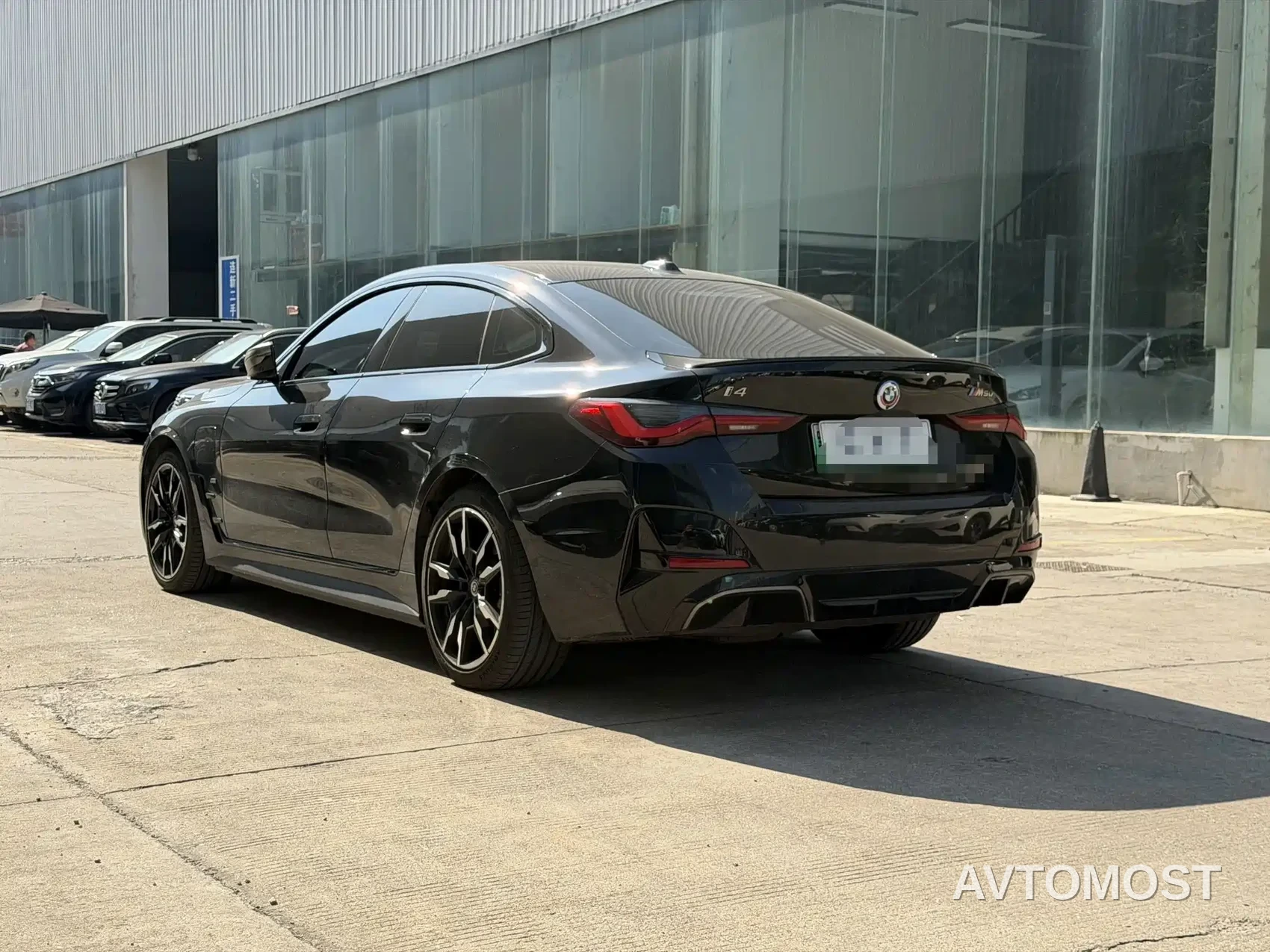 BMW i4 2022 M50 — фото 4