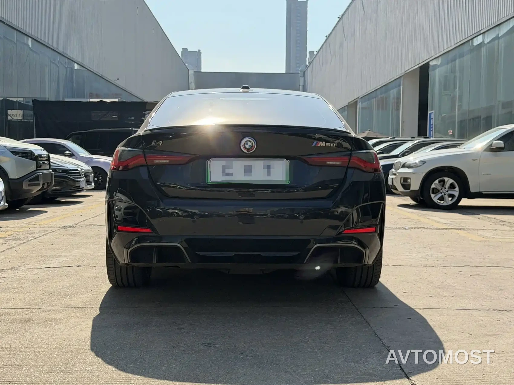 BMW i4 2022 M50 — фото 6