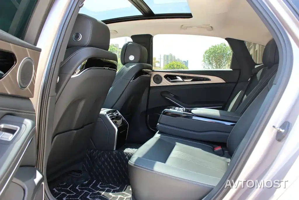 Hongqi H9 2020 2.0T Smart Connection Qi Xiang Edition — фото 17