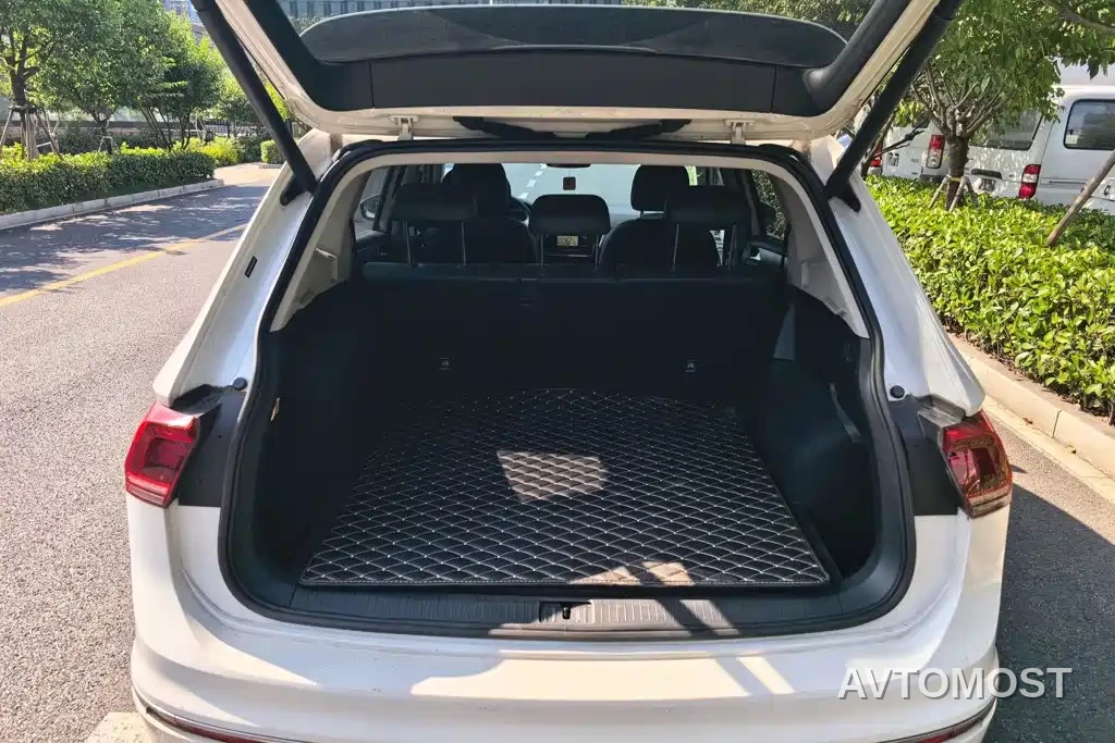 Volkswagen Tiguan L PHEV 2021 430PHEV Plug-in Hybrid Flagship — фото 4