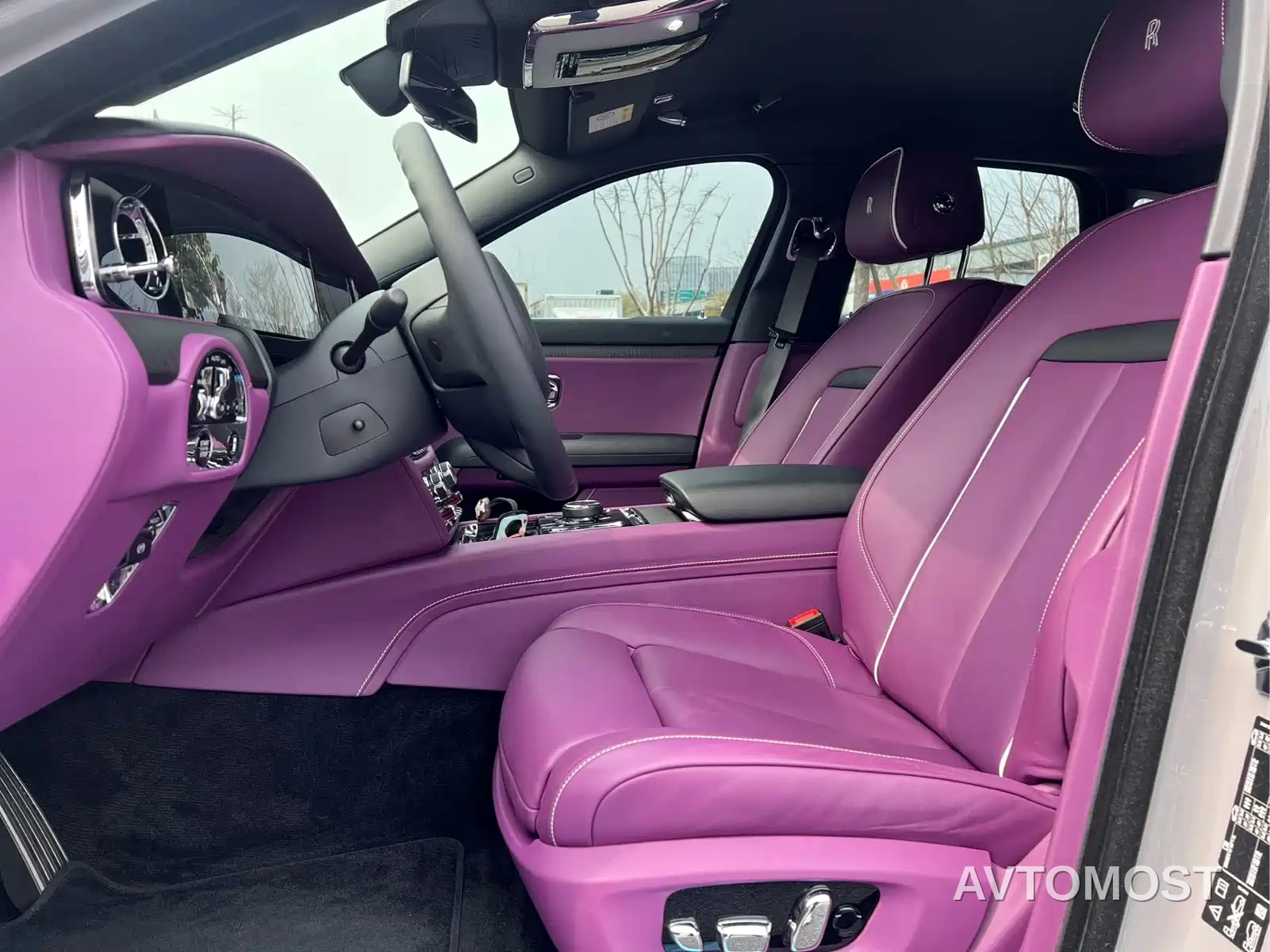 Rolls-Royce Ghost 2021 6.7T Standard Wheelbase — фото 6