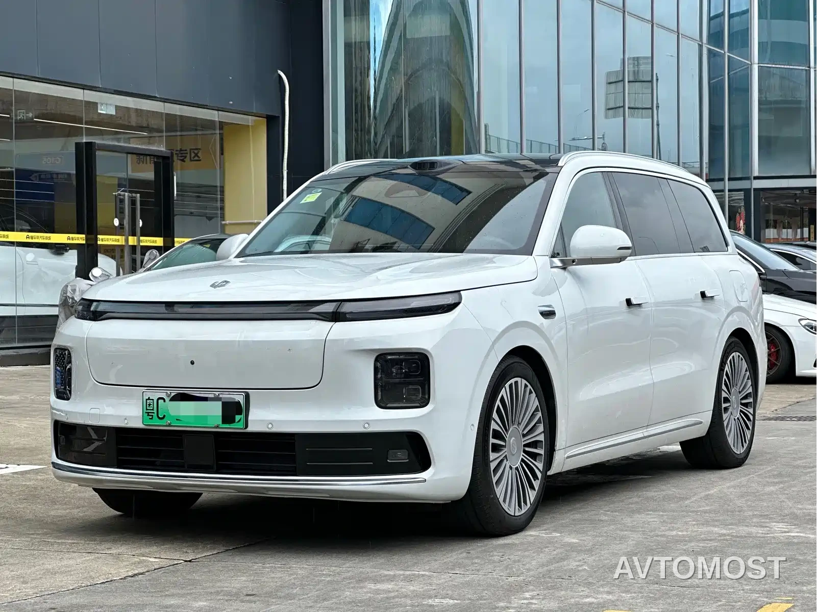 Leapmotor D Series 2026 Model Pure Electric 115kWh 6-Seater — фото 1
