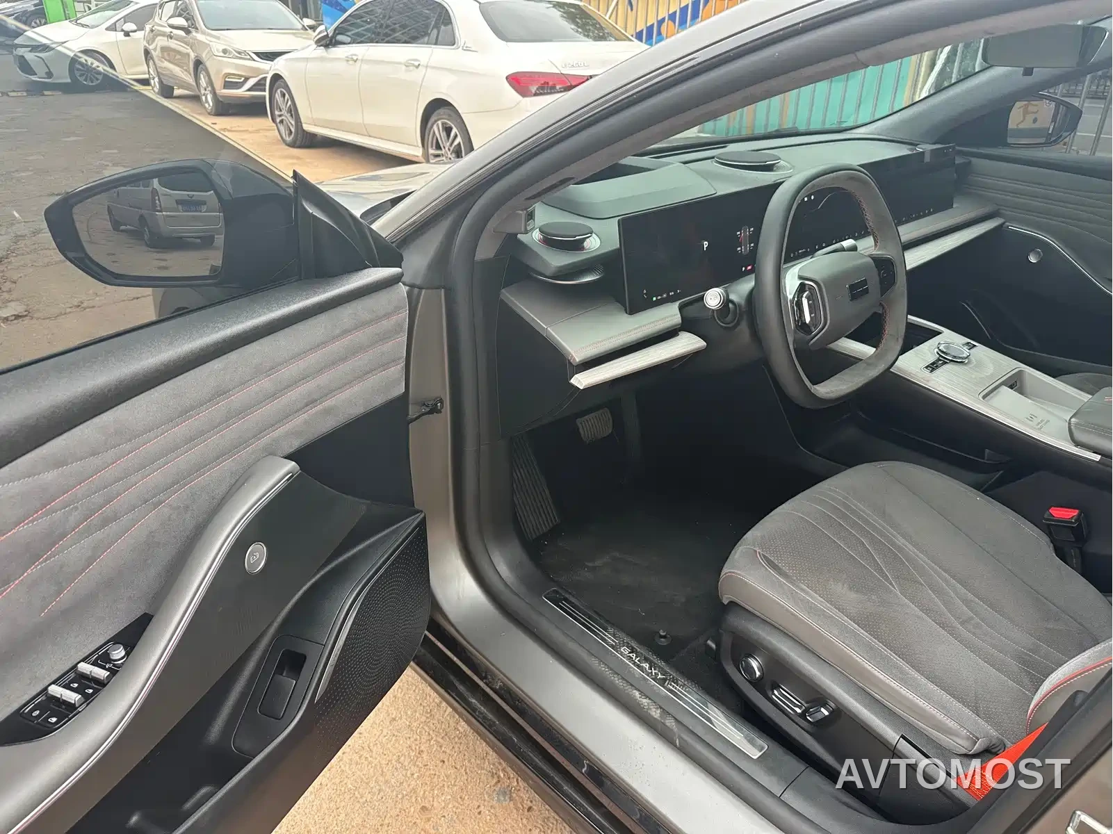Geely Galaxy E8 2024 Model 550km RWD Soaring Dragon Edition — фото 10