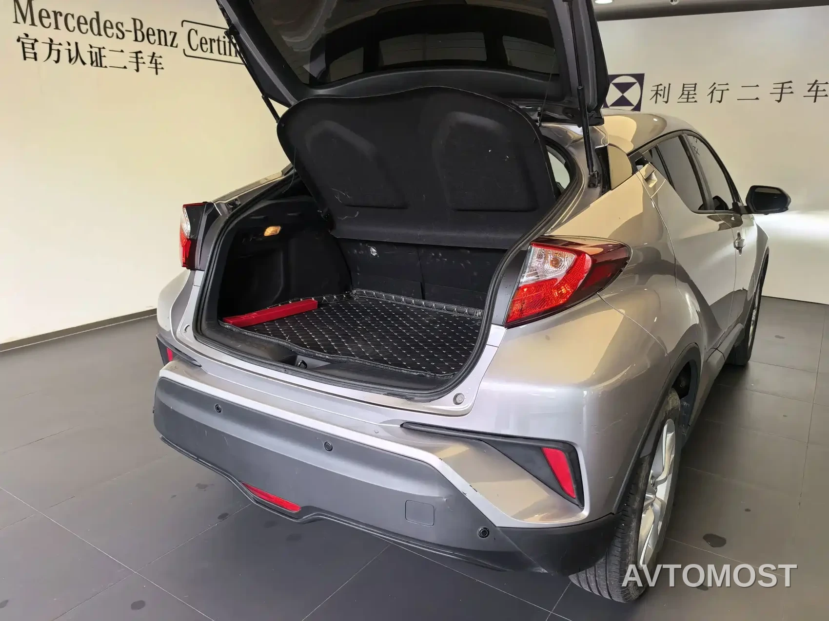 Toyota IZOA 2022 Hybrid 2.0L Yixing Edition — фото 8