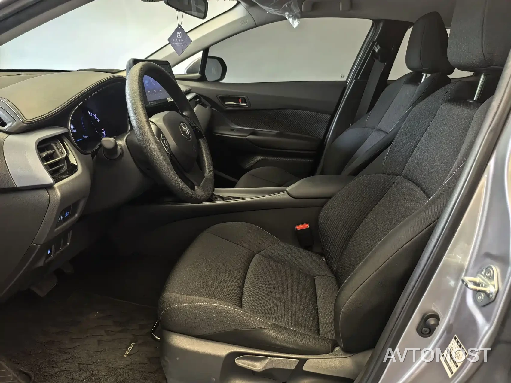 Toyota IZOA 2022 Hybrid 2.0L Yixing Edition — фото 16