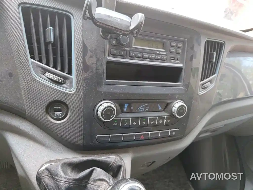 Foton Tuyano 2021 2.0T Manual Tongtu Short Wheelbase Medium Roof 3-Seater 4F20TC3 — фото 13