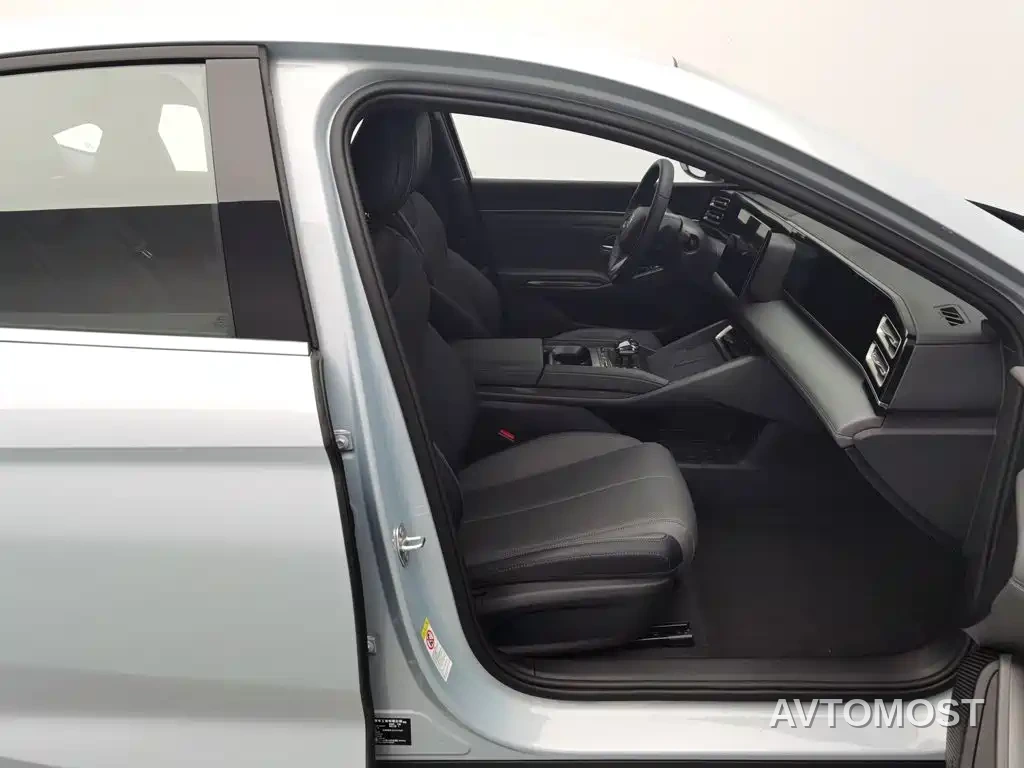 BYD Qin L 2024 DM-i 80KM Leading Edition — фото 22