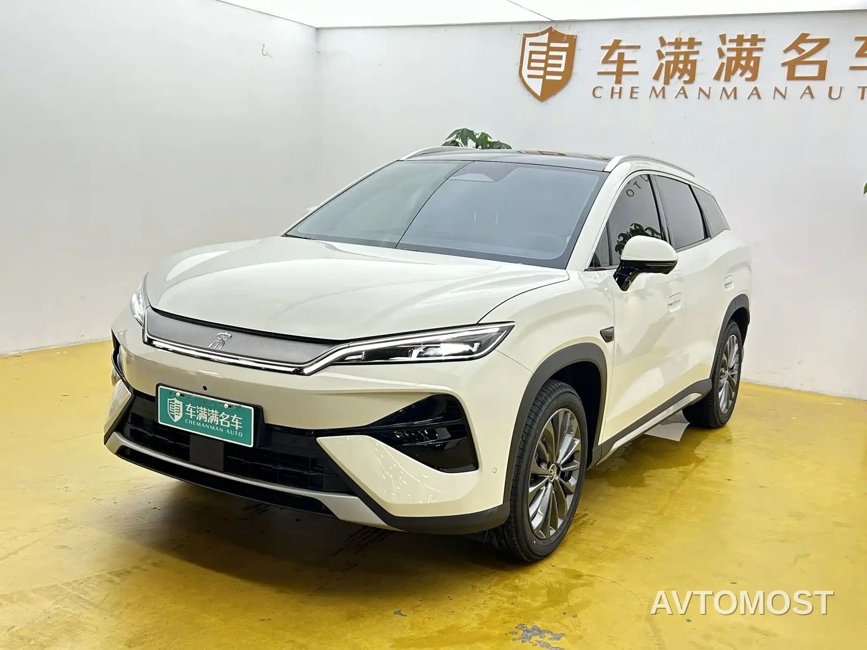 BYD Song Ultra 2026 Model Pure Electric 270kW — фото 1