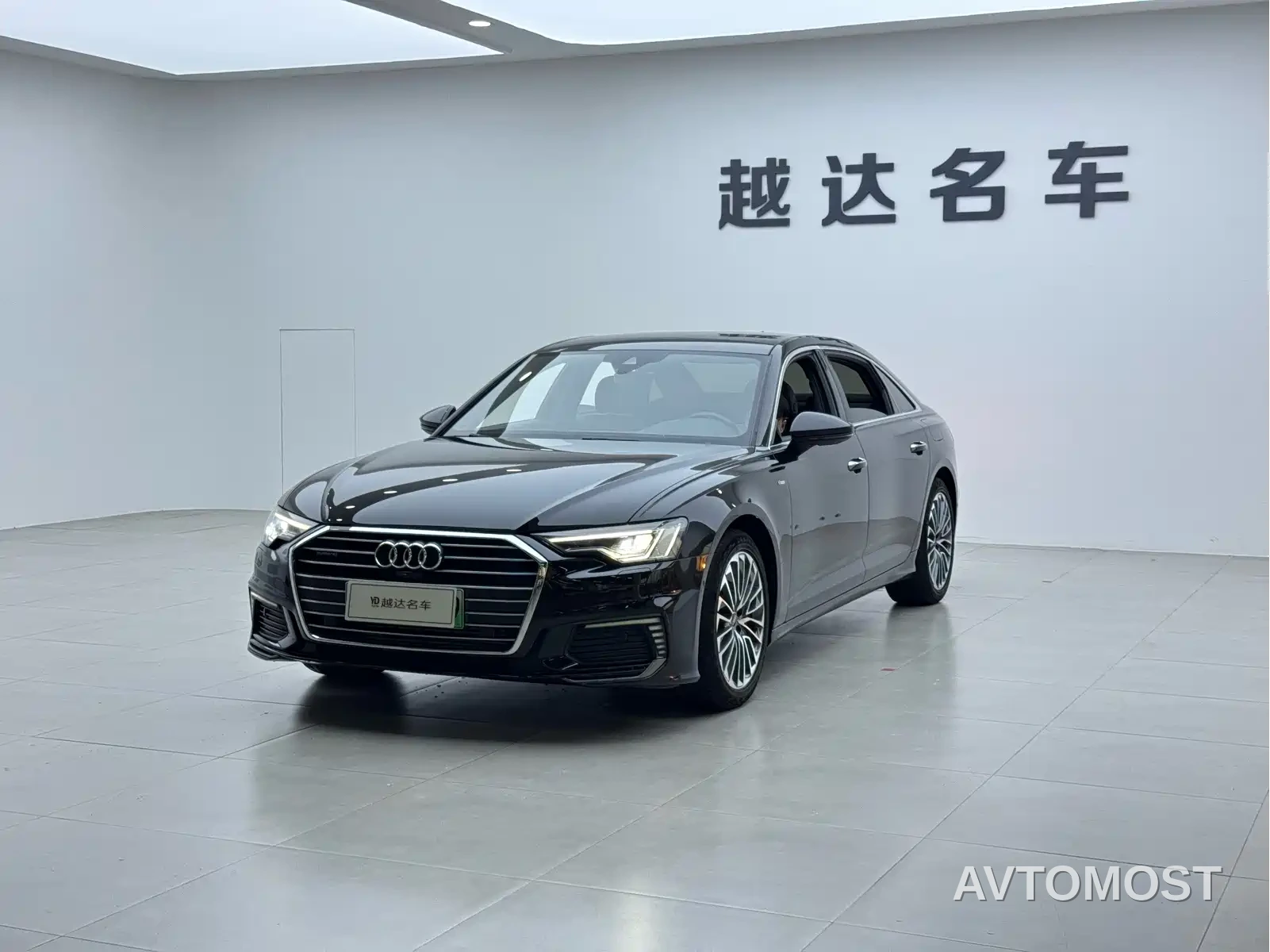 Audi A6L New Energy 2022 55 TFSI e quattro — фото 4