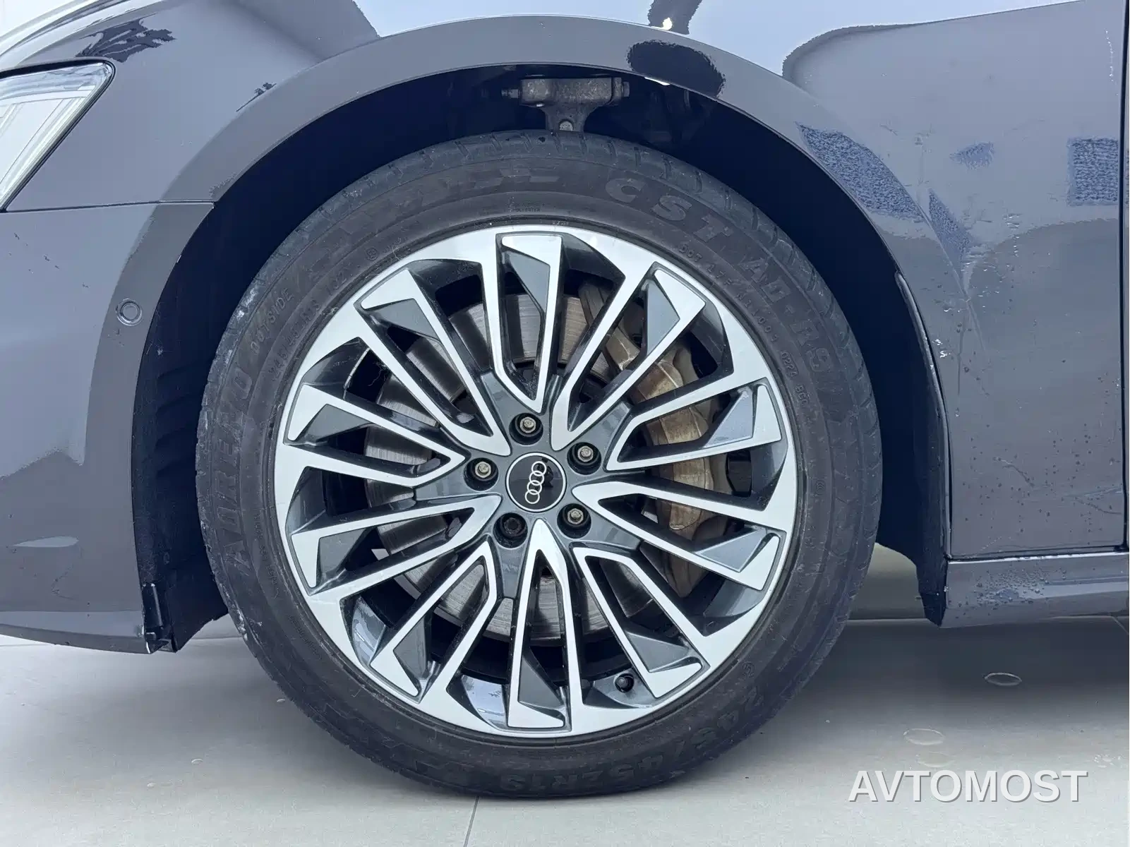 Audi A6L New Energy 2022 55 TFSI e quattro — фото 18