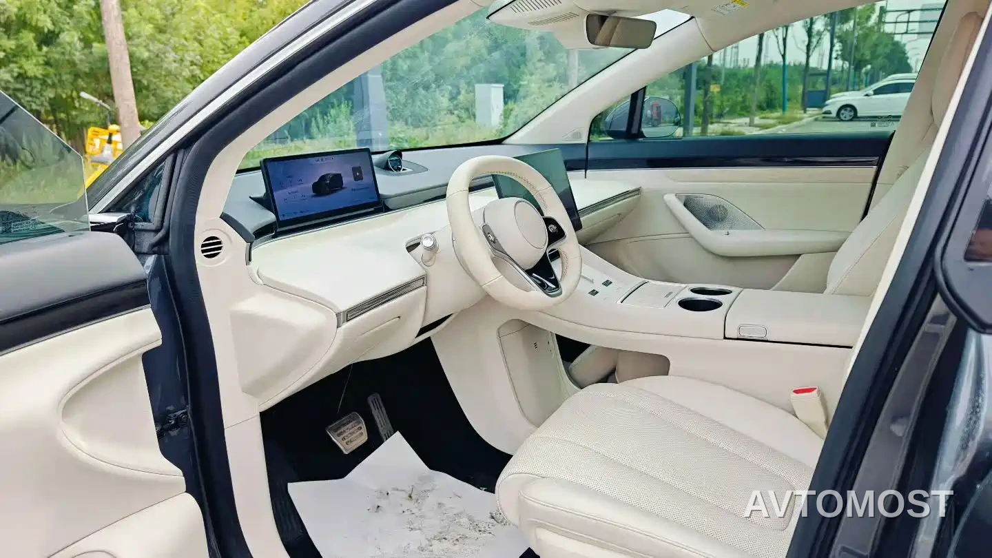 Zhijie Luxeed R7 2024 Pure Electric 667km Max — фото 8