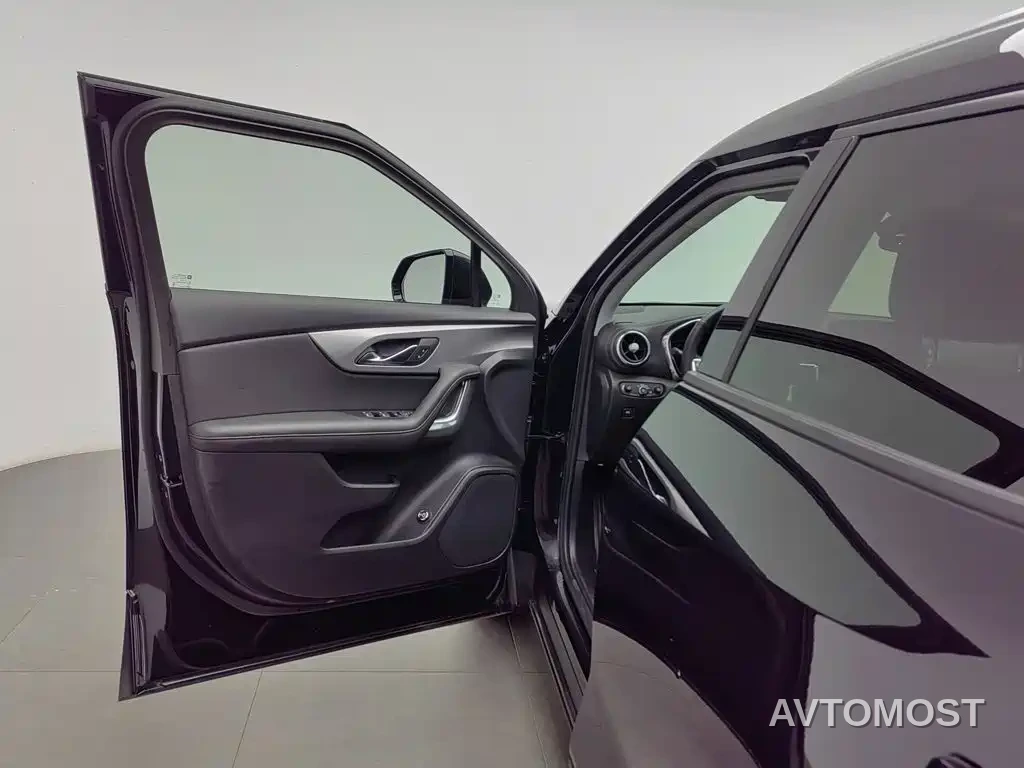 Chevrolet Trailblazer 2023 Mild Hybrid 650T Model — фото 7
