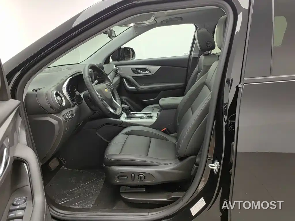Chevrolet Trailblazer 2023 Mild Hybrid 650T Model — фото 9