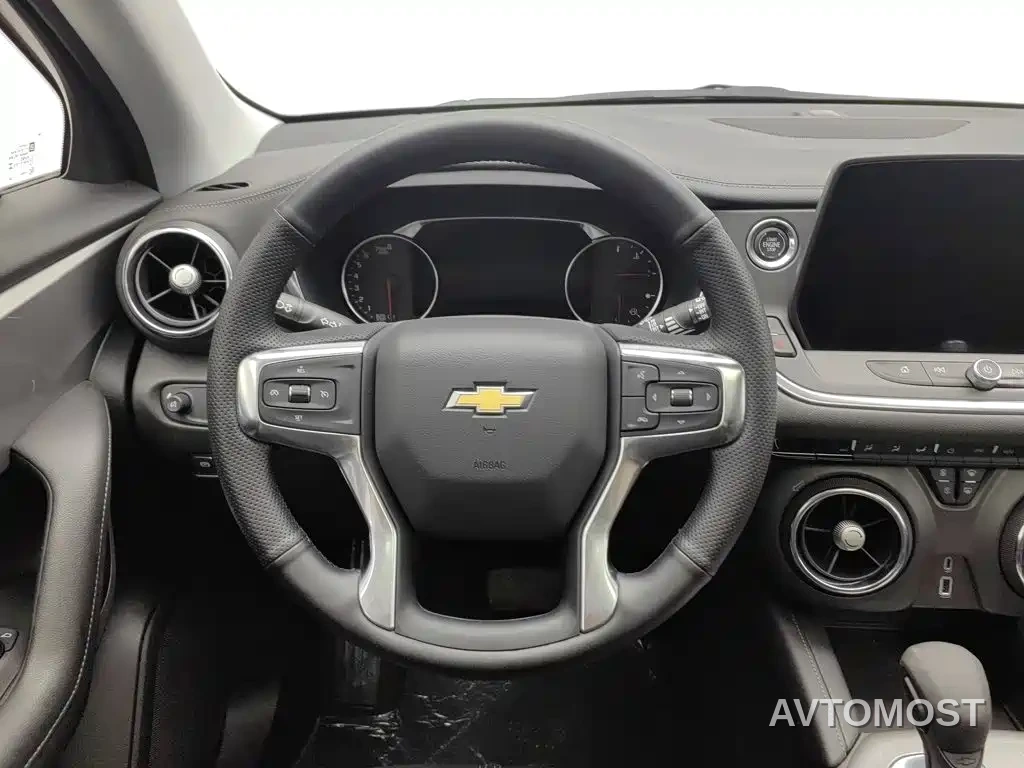 Chevrolet Trailblazer 2023 Mild Hybrid 650T Model — фото 10