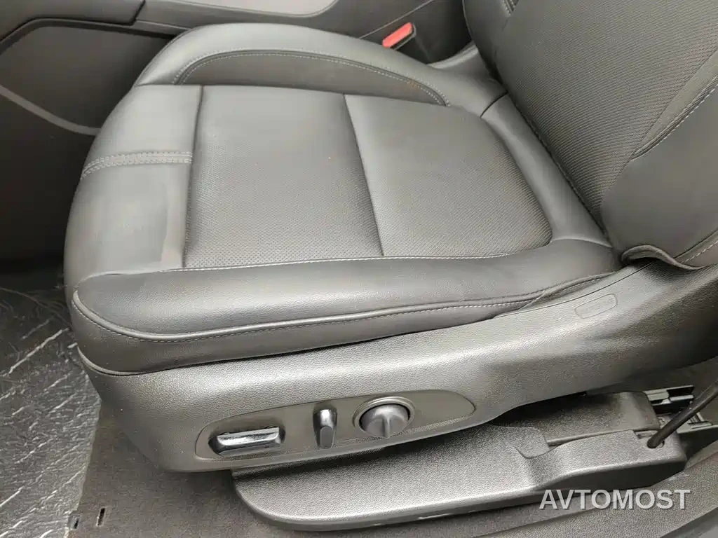 Chevrolet Trailblazer 2023 Mild Hybrid 650T Model — фото 19