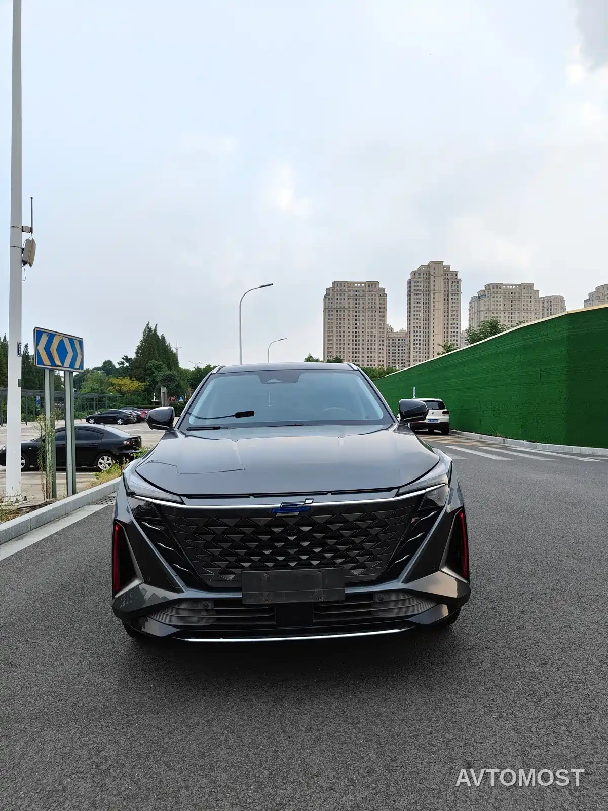 Changan Oshan Z6 2022 Blue Whale 1.5T DCT Intelligent Enjoyment — фото 2