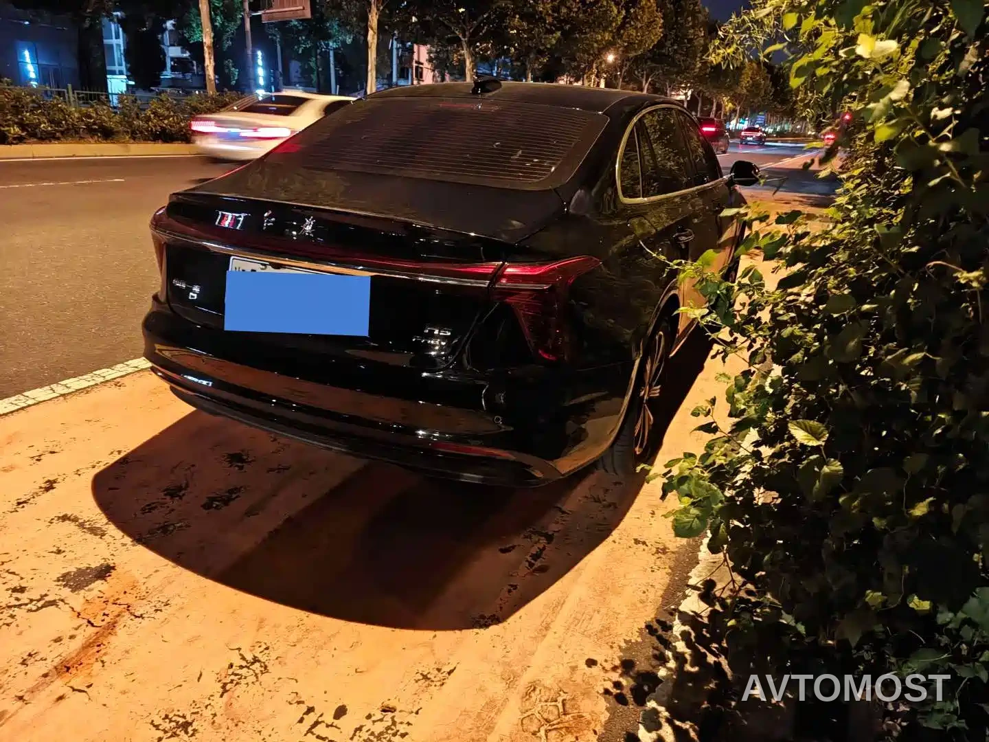 Hongqi H5 PHEV 2025 170 Super Hybrid Edition — фото 9