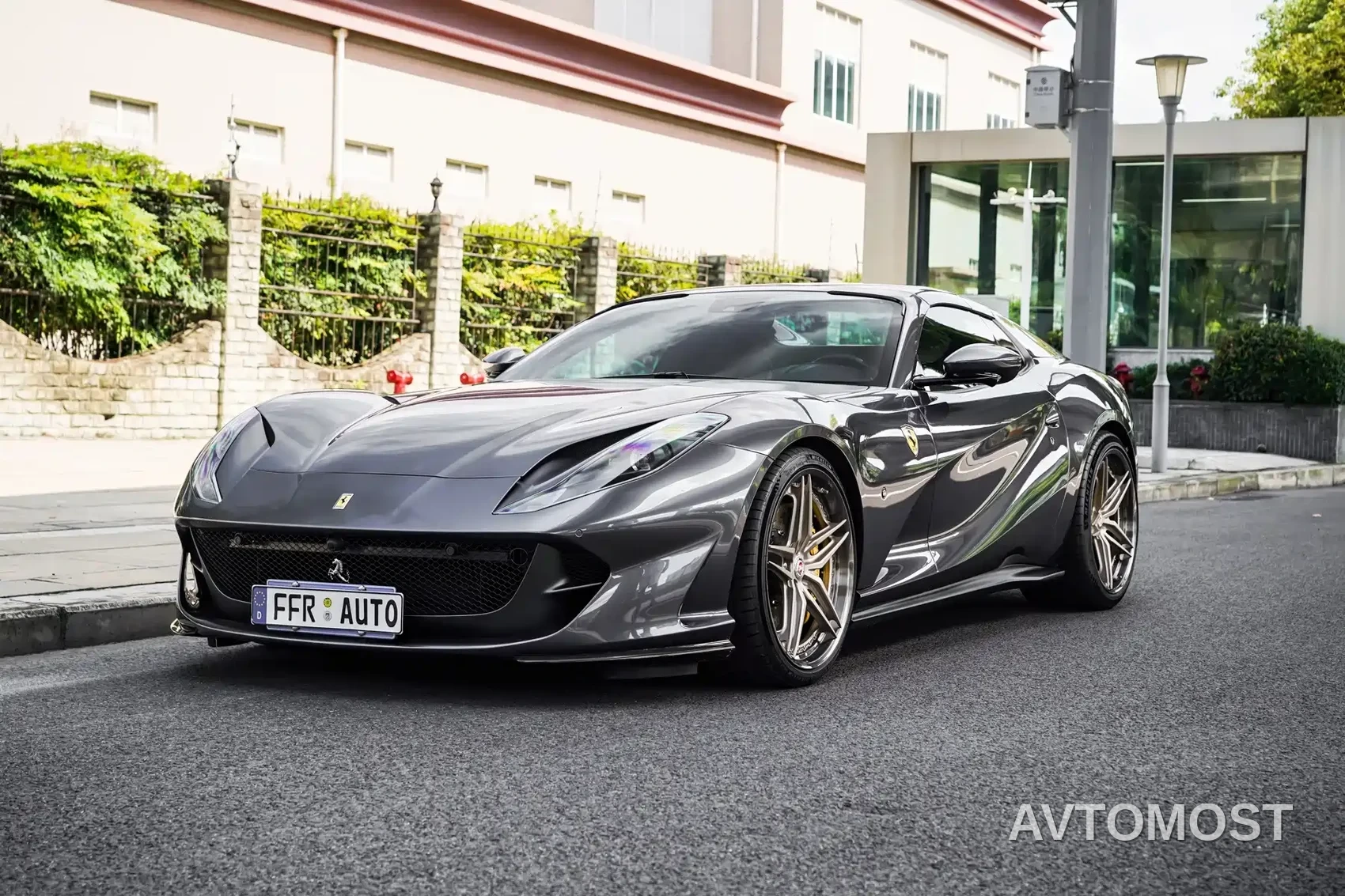 Ferrari 812 2020 6.5L GTS — фото 46
