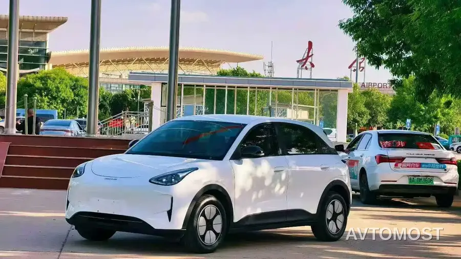 Geely Galaxy Starry Wish 2025 310km Youth Edition