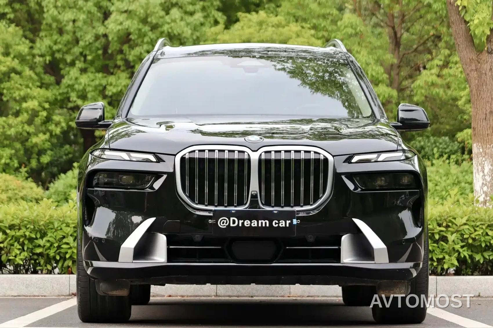 BMW X7 2023 xDrive40i Leading Luxury Package — фото 2